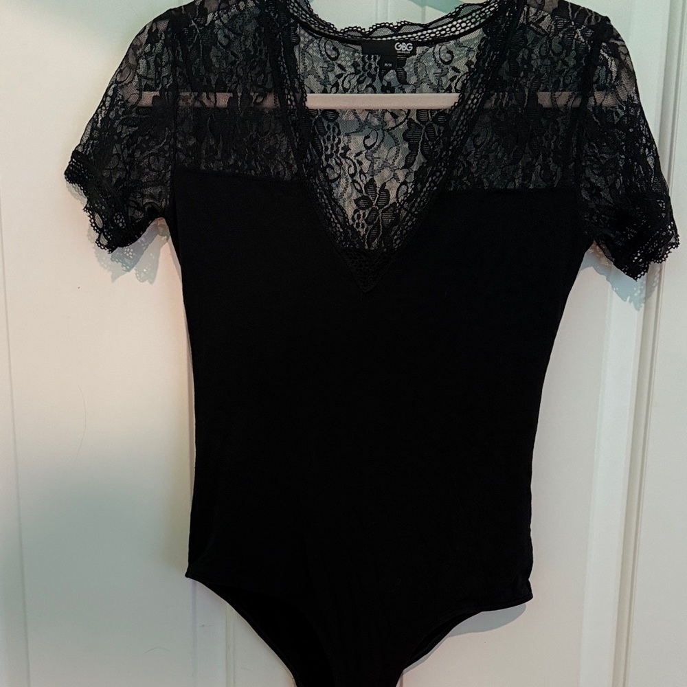 G by GuessBlack Lace V-Neck Short Sleeve Bodysuit